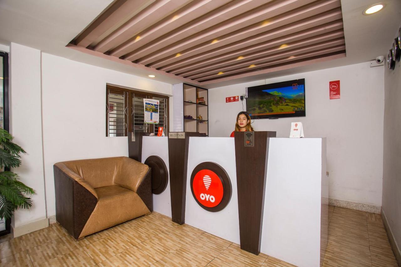 Oyo 104 Hotel Baltic Inn Katmandou Extérieur photo