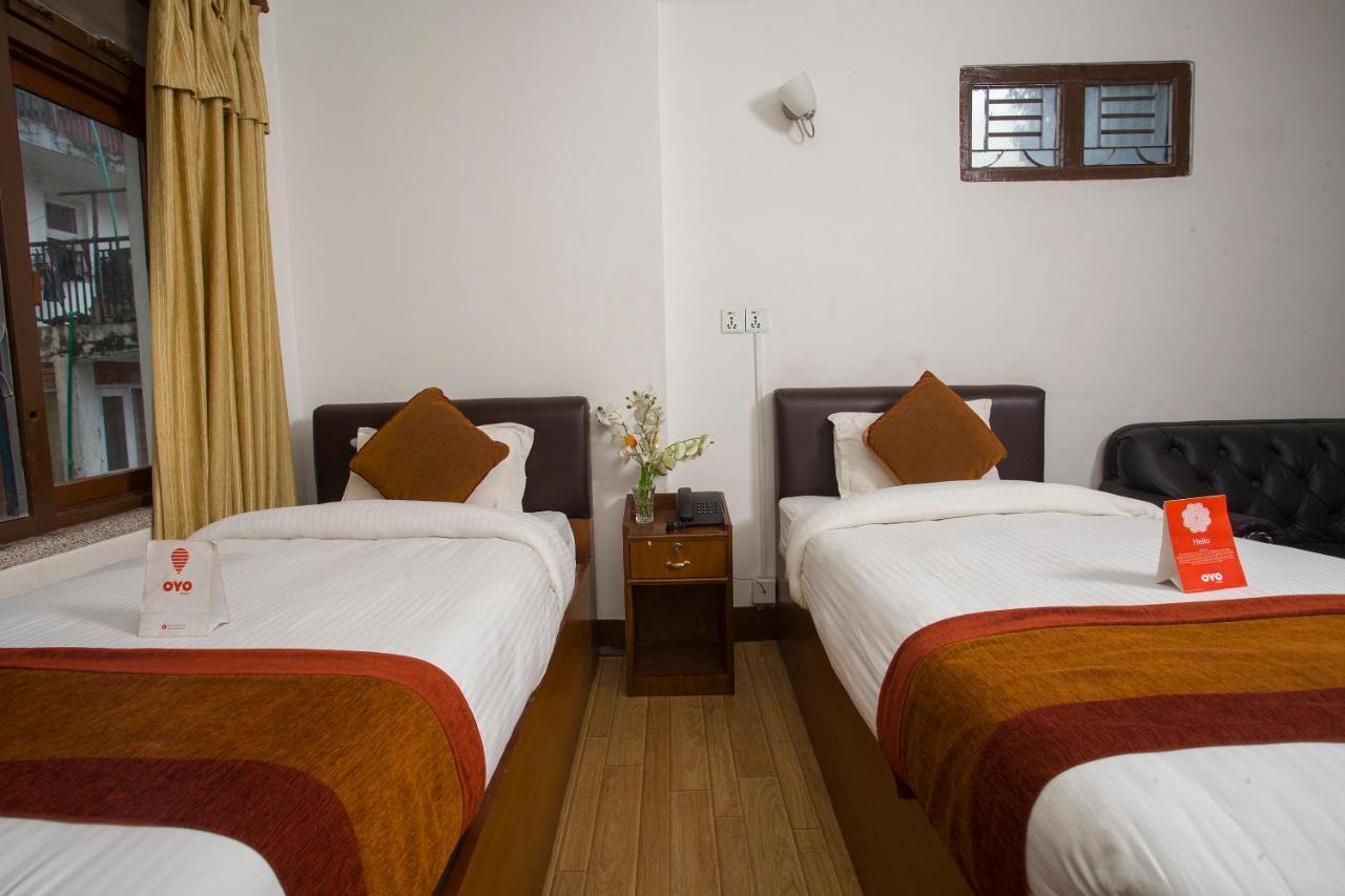 Oyo 104 Hotel Baltic Inn Katmandou Extérieur photo