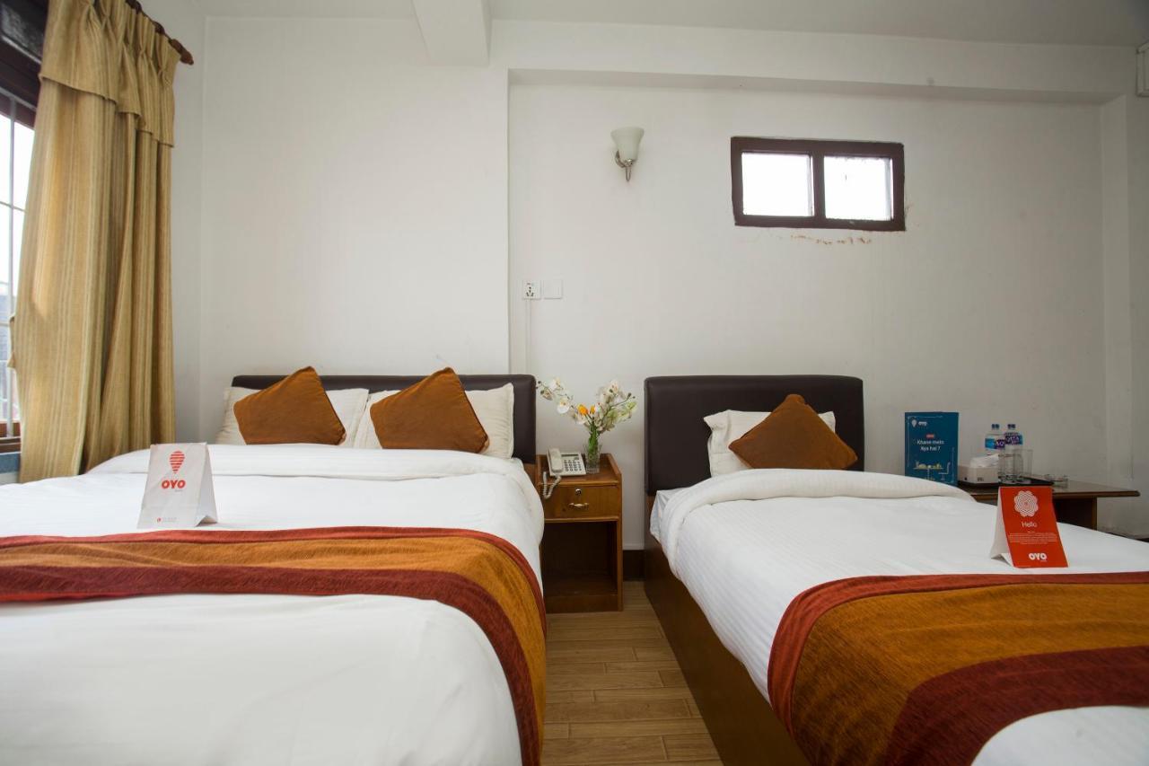 Oyo 104 Hotel Baltic Inn Katmandou Extérieur photo